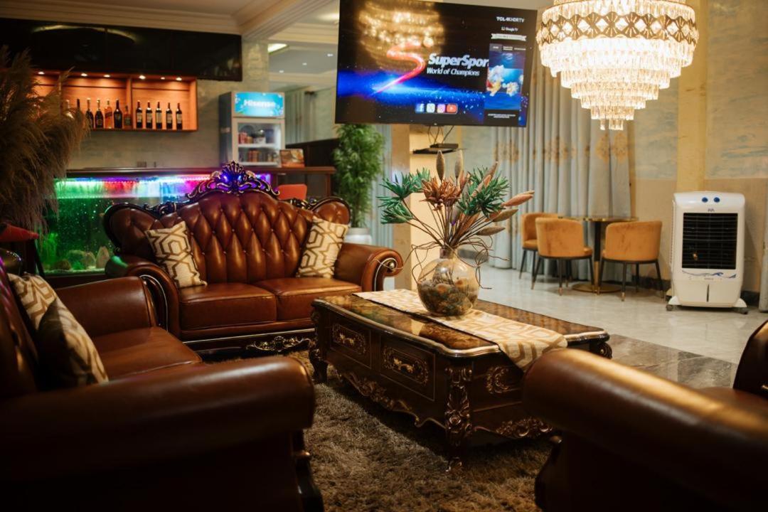 Ocean6 Hotel Kokrobite Kültér fotó