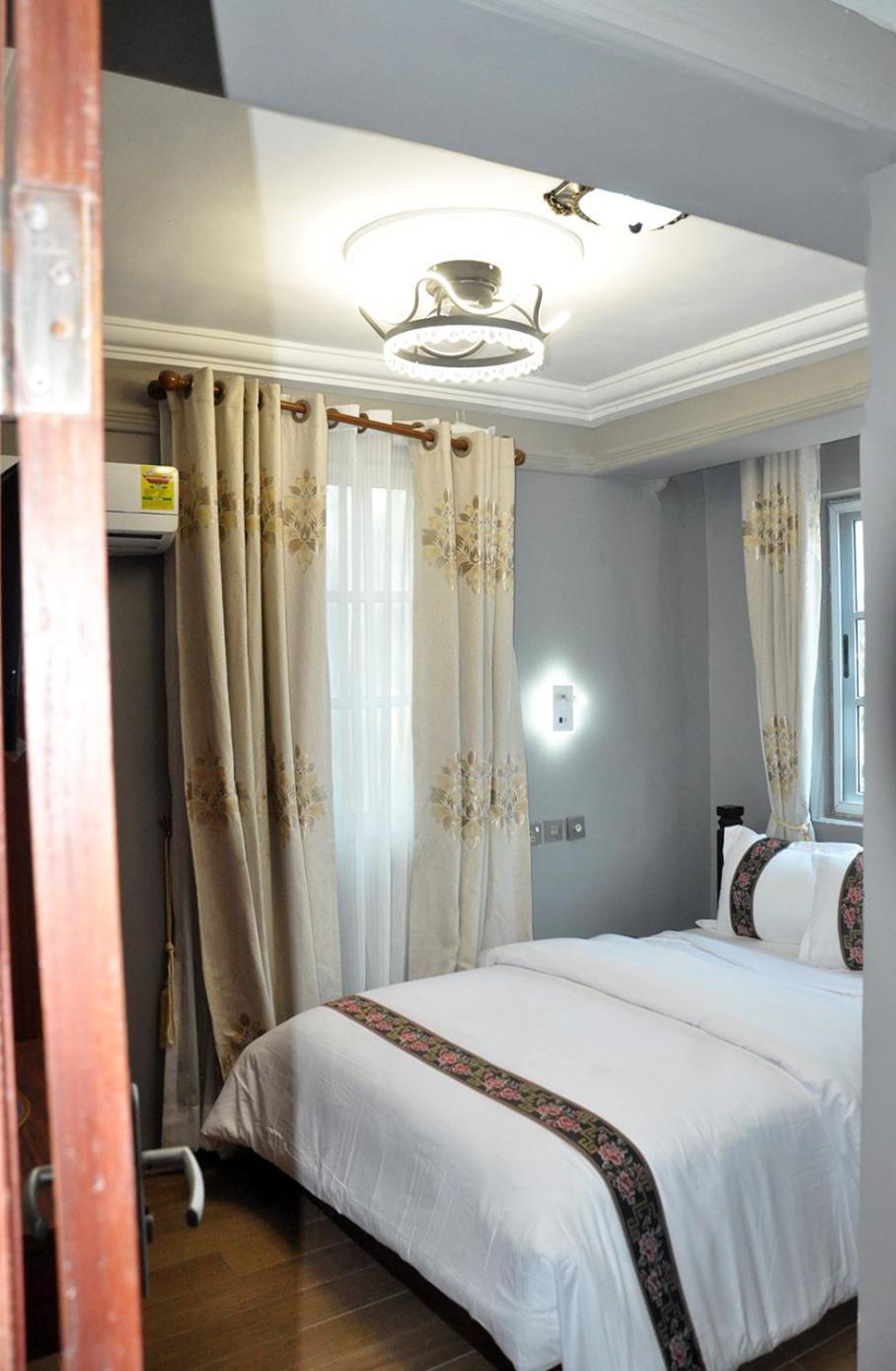 Ocean6 Hotel Kokrobite Kültér fotó